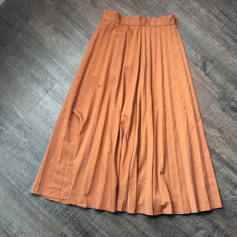 Pleated A-Line Midi Skirt in Rust Orange